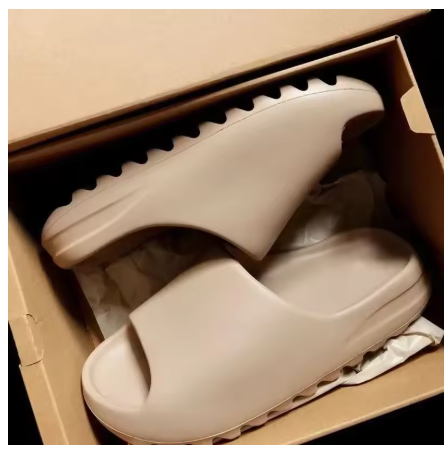 Summer Fashion Coconut Slippers Cloud Thick-soled EVA Sandals Soft Bottom Slides in Brown Black Beige Green for Men Women